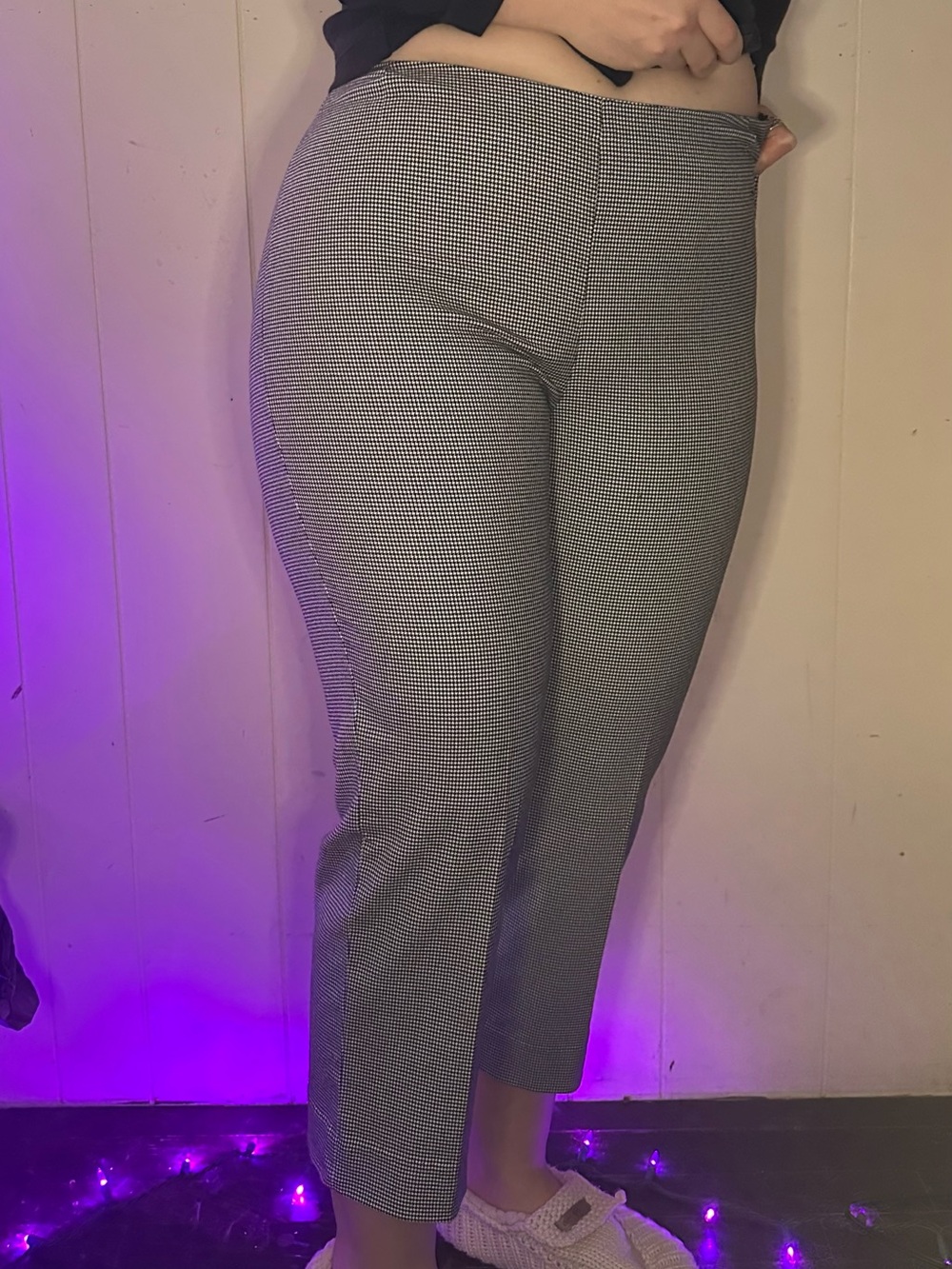90s-Y2K Houndstooth Gingham Pleated Pull On Thalian Cropped Dress Pants